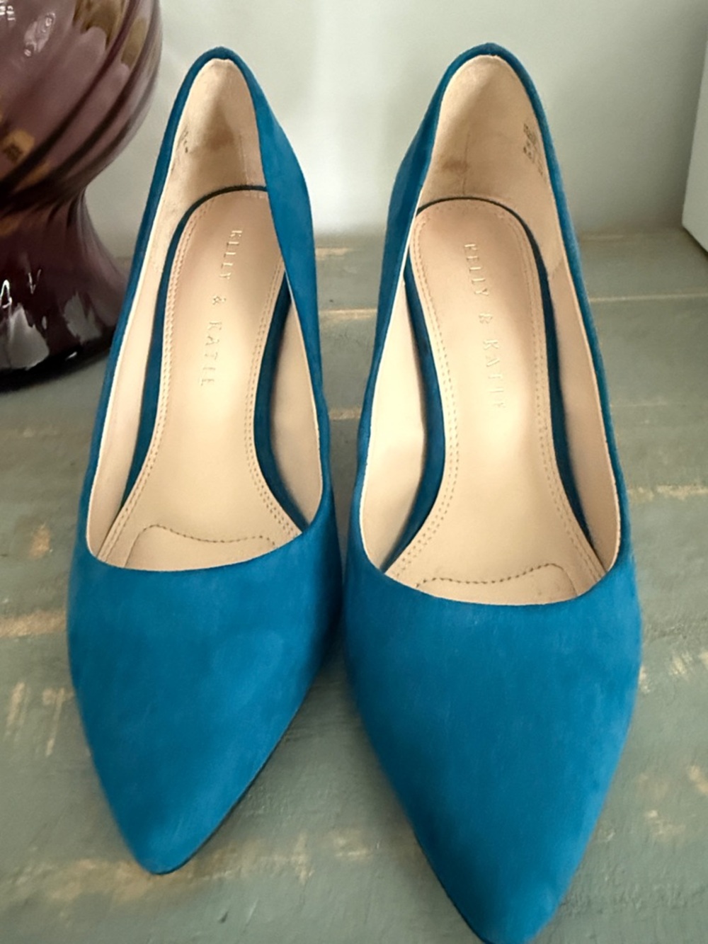 Kelly & Katie Teal Suede Pointed-Toe Pumps NWOT size 6.5